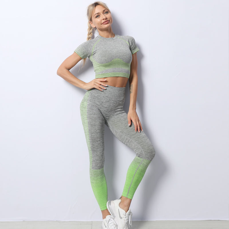 Load image into Gallery viewer, Spot new quick-drying fitness pants women European and American knitted high-stretch tight-fitting sports hip-lifting yoga pants
