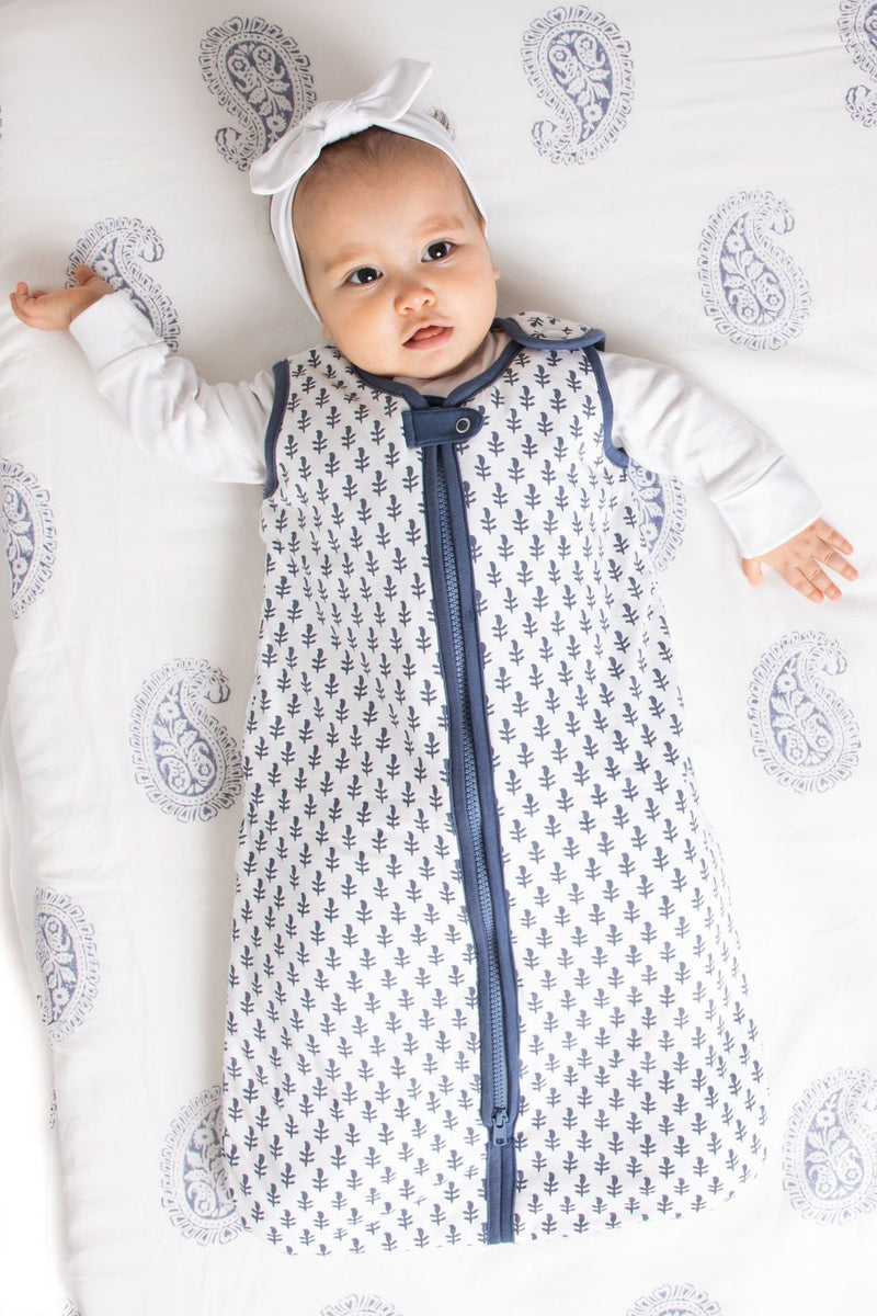 Load image into Gallery viewer, FORT Wearable Baby Sleep Bag (Lightweight)
